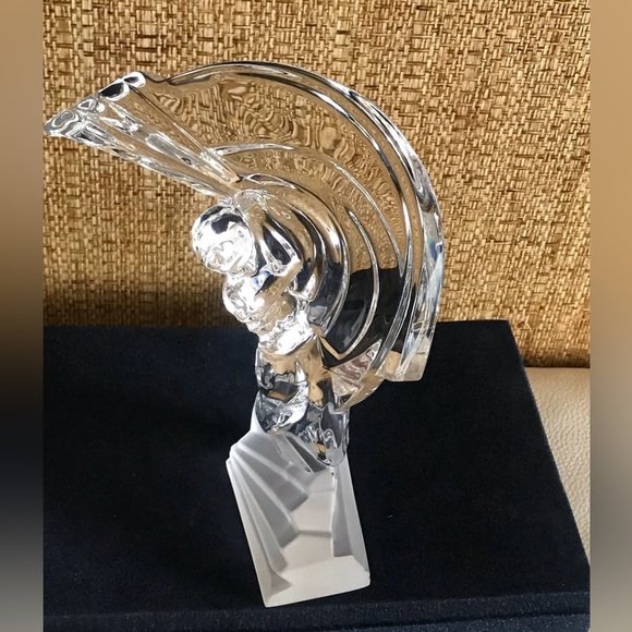 New Clear Glass Figurine “Golf Player”H 10.5” W 6 3/4”.Excellent Condition - Picture 9 of 12